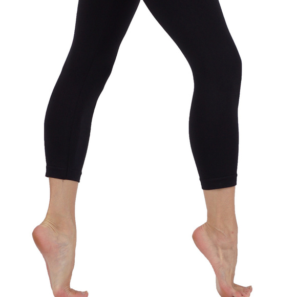 Sexy seamless 7/8 supr soft and comfy leggings - Picture 3 of 4